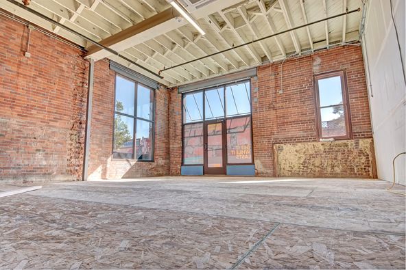 Small Retail Suite